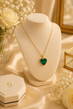 18K Real Gold Green Heart Pendant Necklace – 750 Stamped – Approx. 3.7g 18"