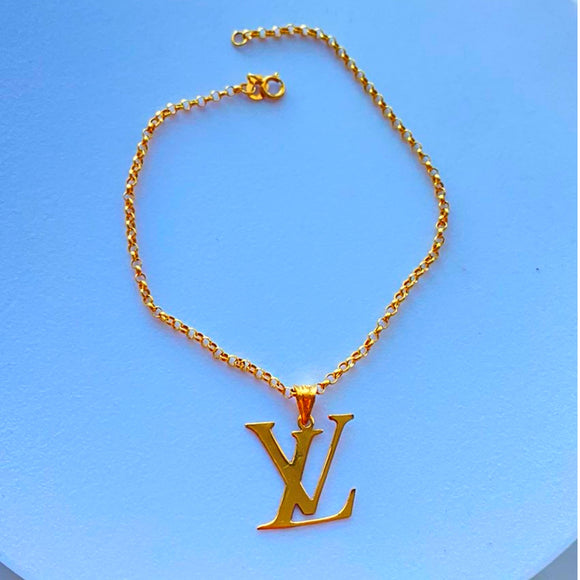 18K Real Gold Bracelet size 7.5” with LV Charm