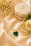 18K Real Gold Green Heart Pendant Necklace – 750 Stamped – Approx. 3.7g 18"