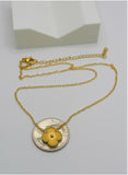 Radiant Clover Pendant Necklace – Premium Gold Plated